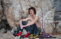 Adam Ondra encadena su 39º 8c a vista item-thumbnail